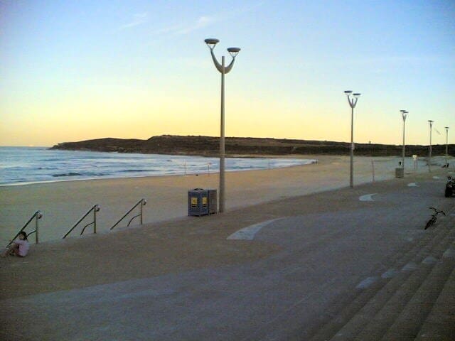 maroubra beach walkway