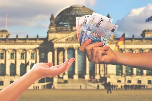 cost saving holiday guide