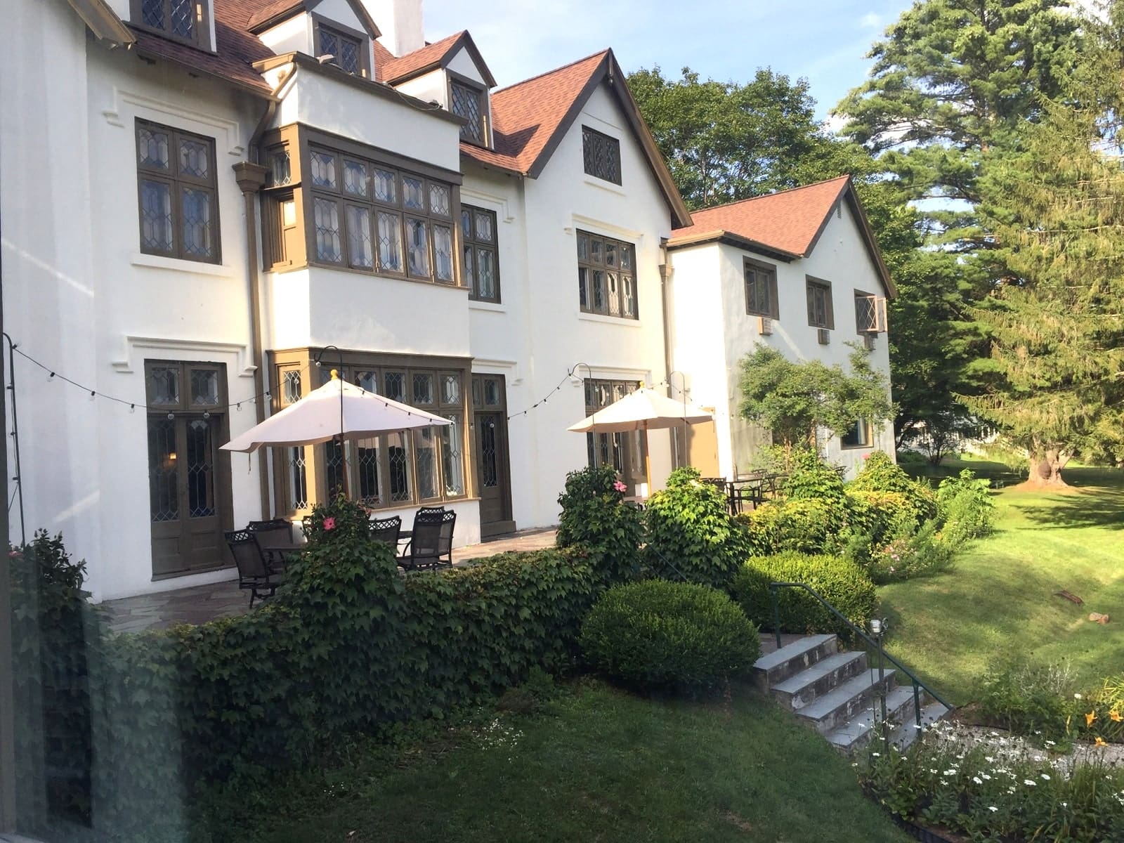 Seven Hills Inn Terrace