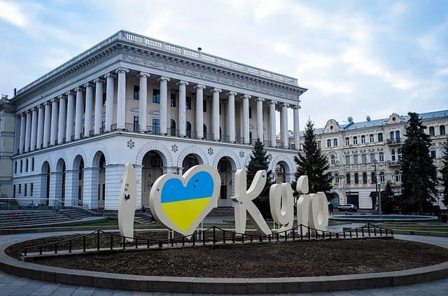 Kiev Tour Guide