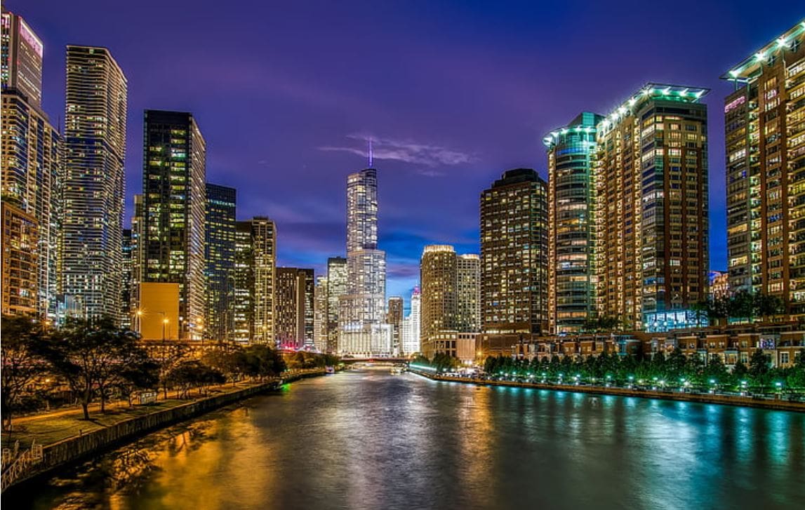 Chicago River Skyline