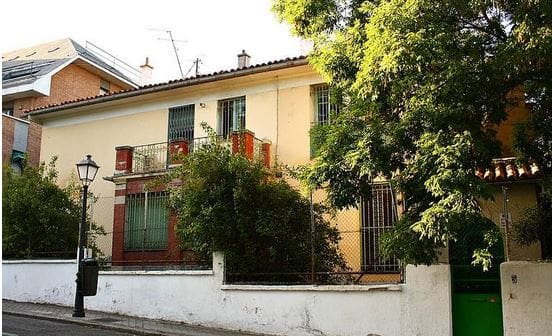 Spain Famous Writers Tour