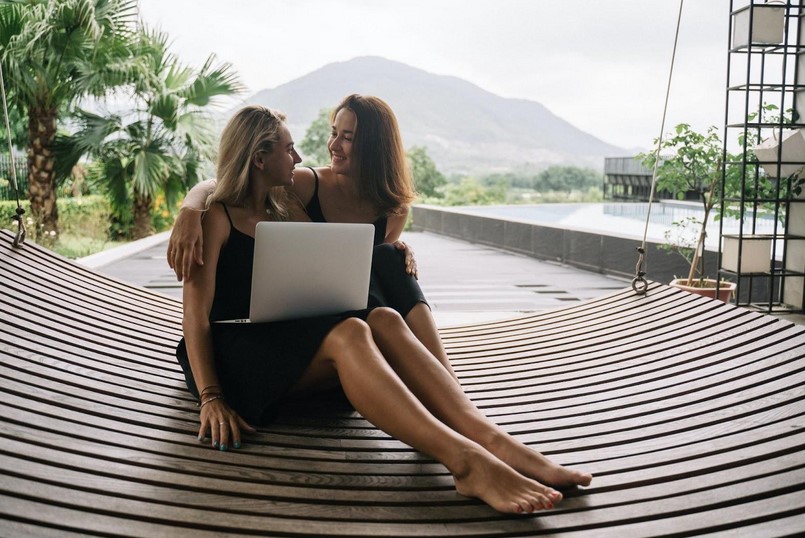 Digital Nomads